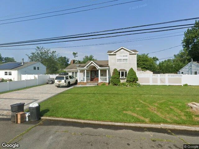 House image located at Medford, NY 11763