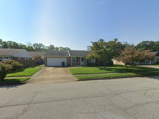 House image located at West Bloomfield, MI 48324