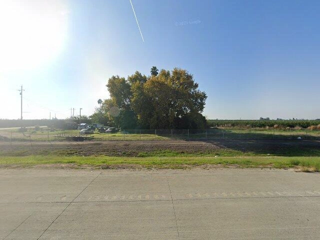 House image located at Sanger, CA 93657