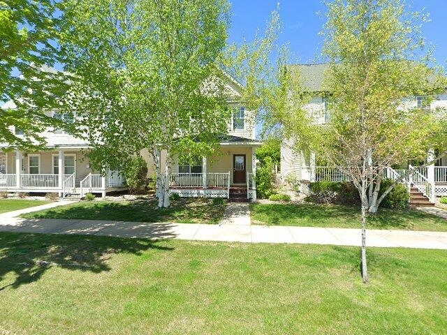 House image located at Chaska, MN 55318