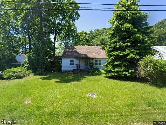 House image located at Pearl River, NY 10965