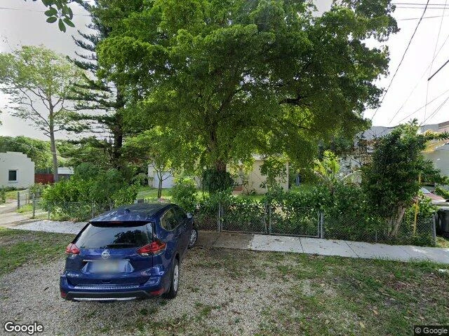 House image located at Miami, FL 33161