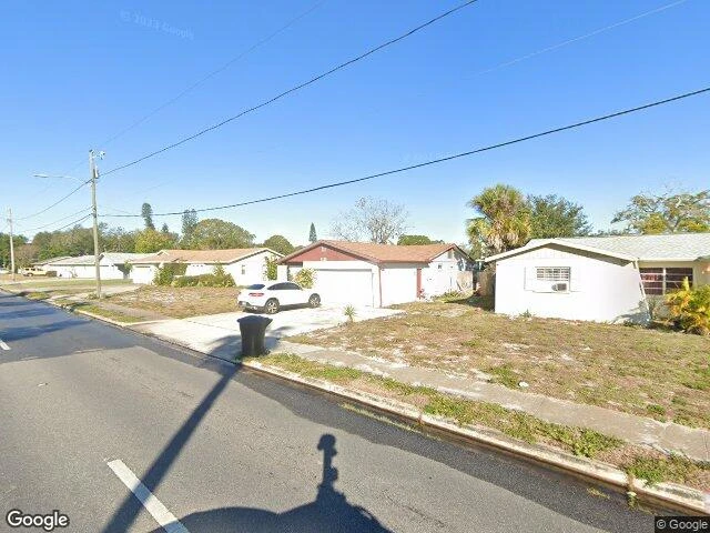 House image located at Saint Petersburg, FL 33705