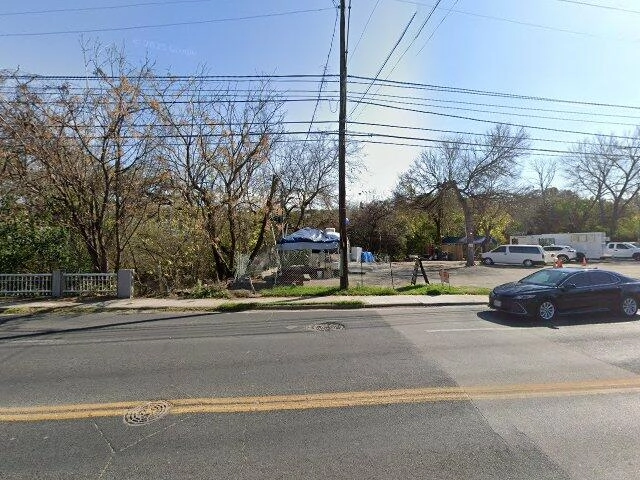 House image located at Louisville, KY 40203