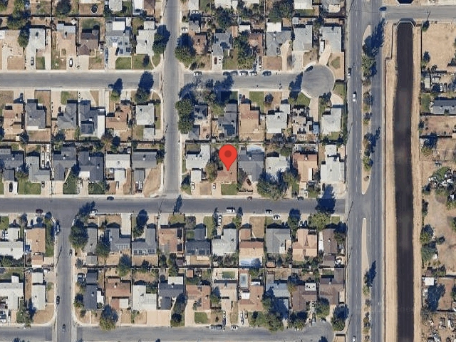 House image located at Bakersfield, CA 93304