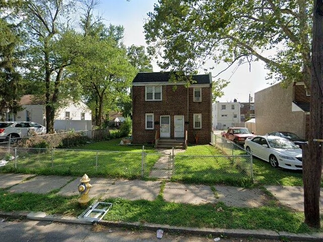 House image located at Camden, NJ 08105