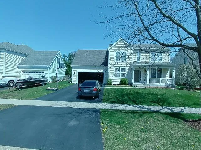 House image located at Round Lake, IL 60073