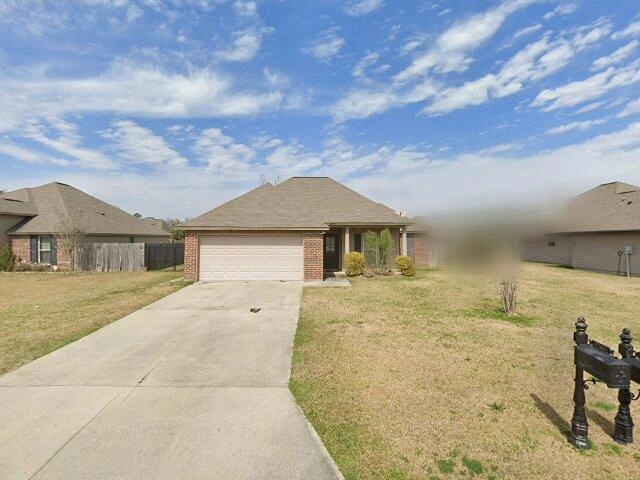 House image located at Denham Springs, LA 70726