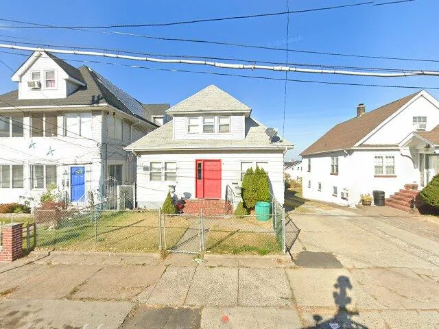 House image located at Paterson, NJ 07514