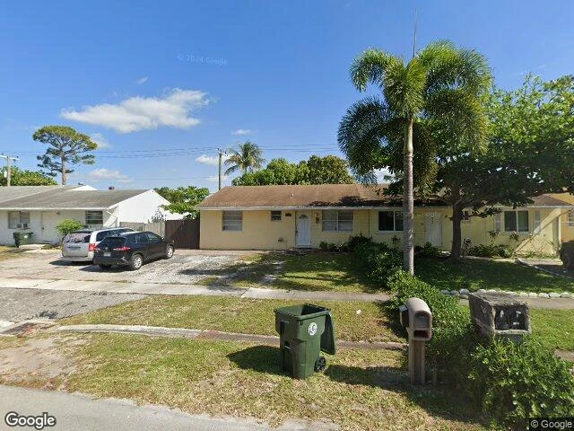 House image located at Lake Worth, FL 33463