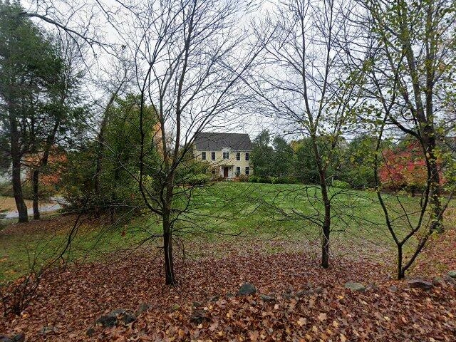 House image located at Chambersburg, PA 17201