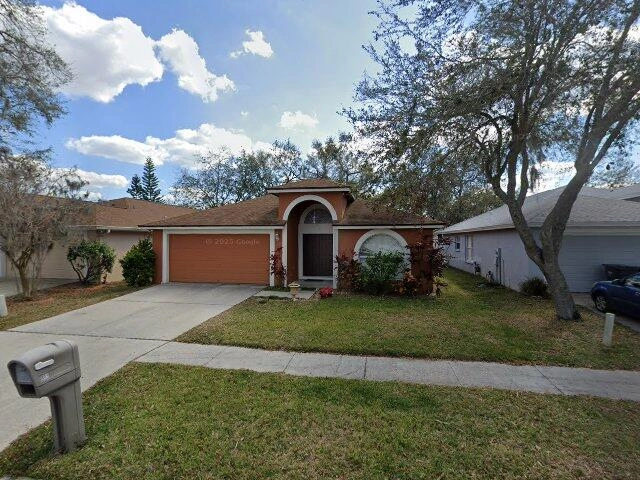 House image located at Valrico, FL 33596