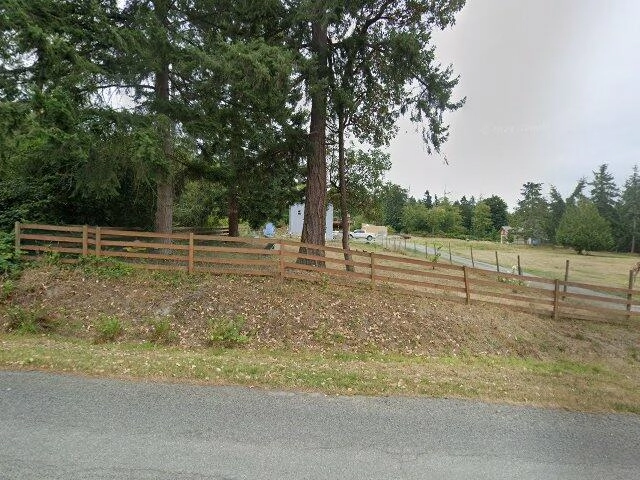 House image located at Vashon, WA 98070