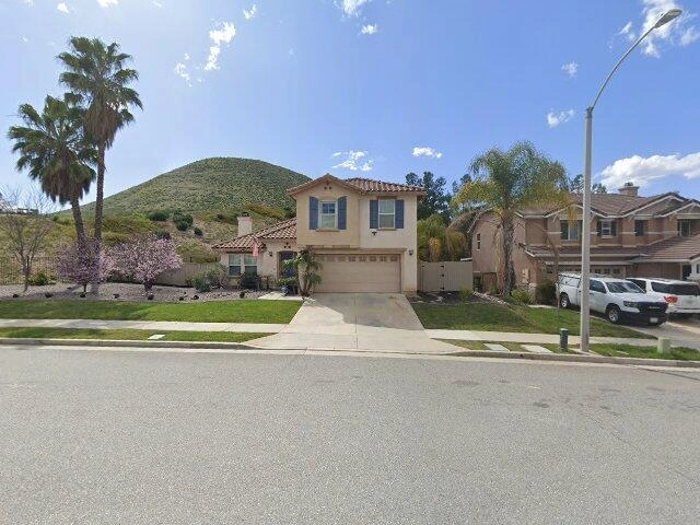 House image located at Lake Elsinore, CA 92532