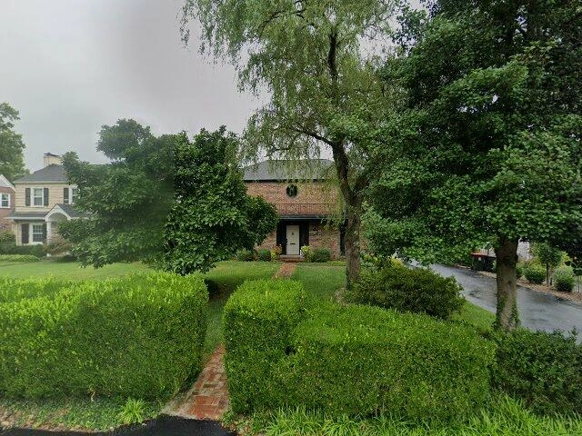 House image located at Louisville, KY 40205