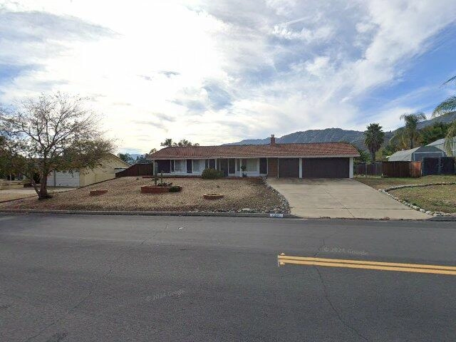 House image located at Lake Elsinore, CA 92530