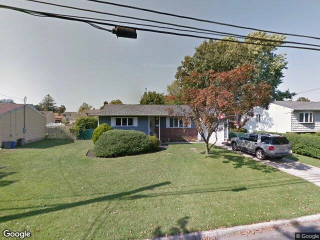 House image located at West Babylon, NY 11704
