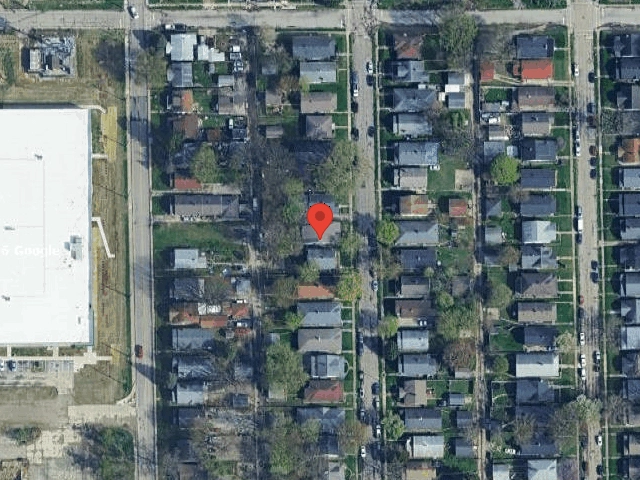 House image located at Indianapolis, IN 46201