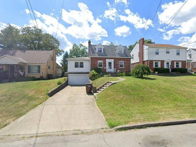 House image located at Cincinnati, OH 45248