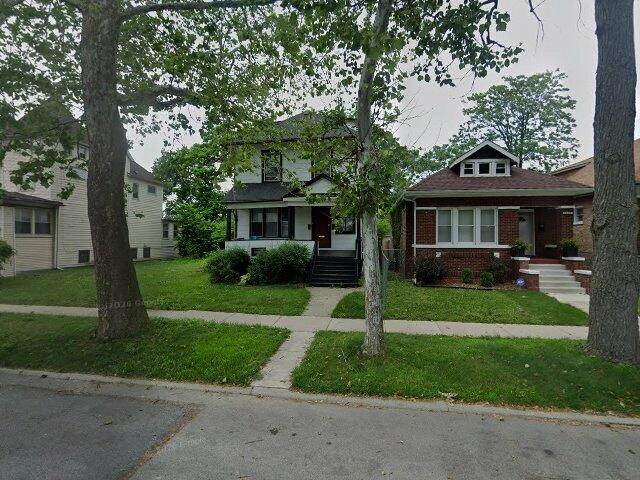House image located at Chicago, IL 60617