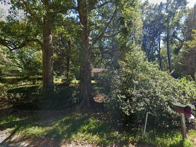 House image located at Moss Point, MS 39562