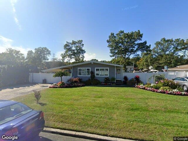 House image located at Ronkonkoma, NY 11779