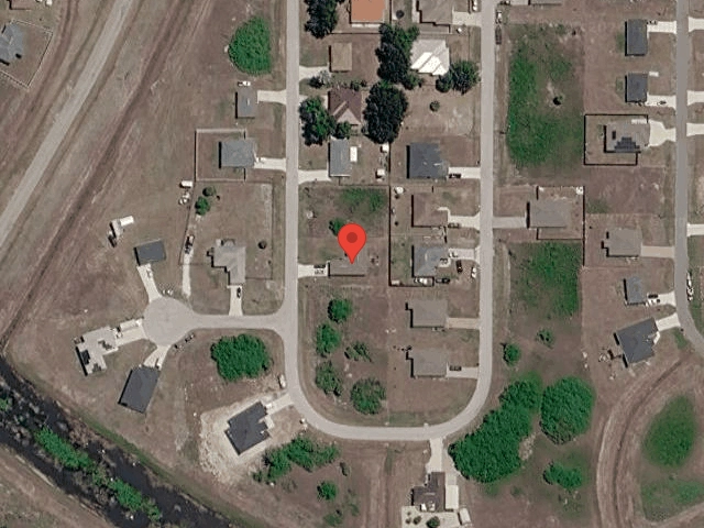 House image located at Labelle, FL 33935