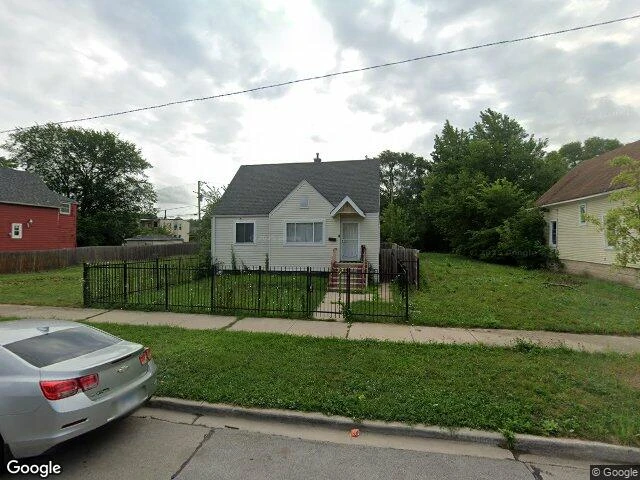 House image located at Chicago, IL 60628