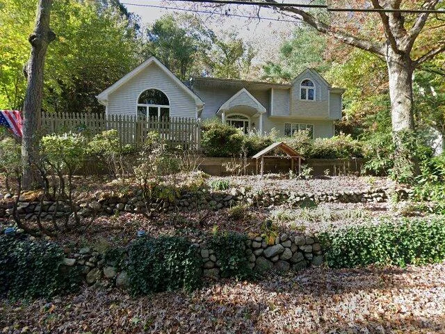 House image located at Melville, NY 11747