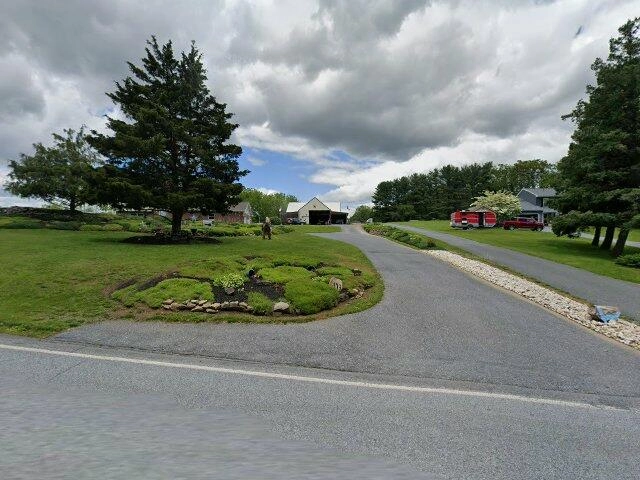House image located at Womelsdorf, PA 19567