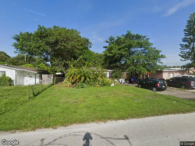 House image located at Hollywood, FL 33024