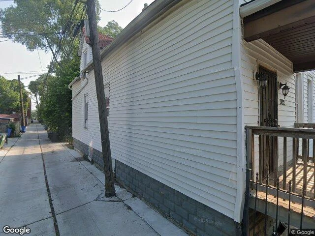 House image located at Chicago, IL 60647