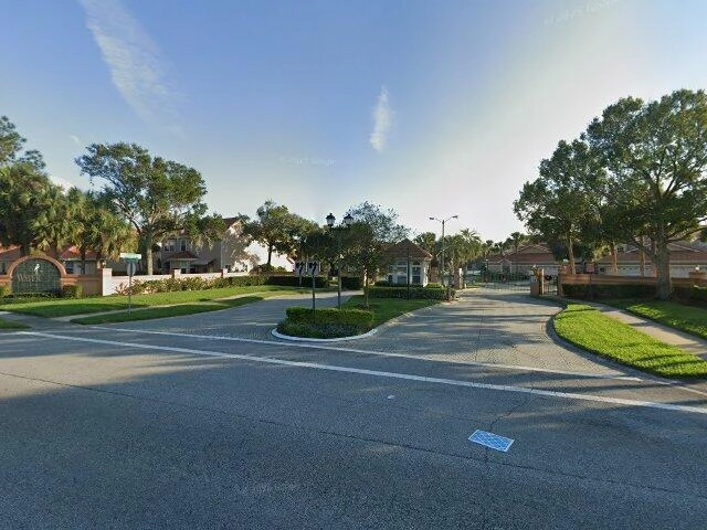 House image located at Orlando, FL 32821