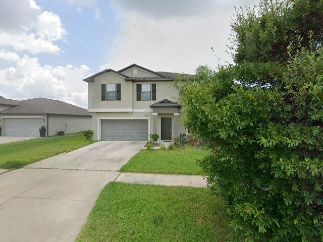 House image located at Zephyrhills, FL 33541