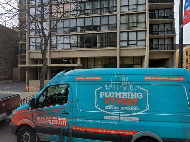 House image located at Chicago, IL 60610