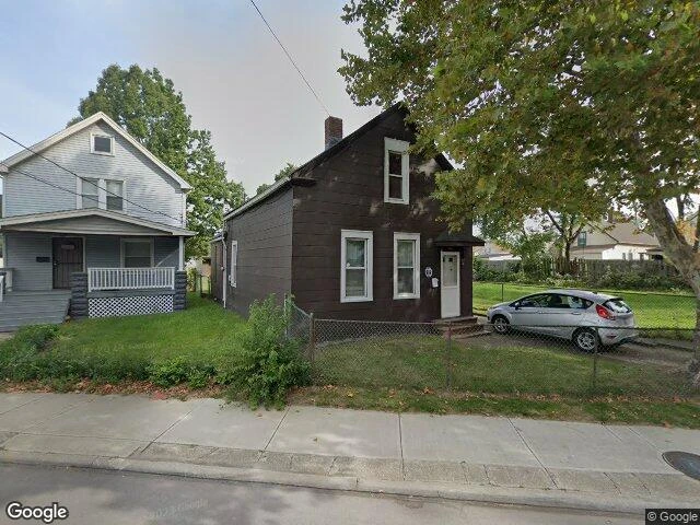 House image located at Cleveland, OH 44105