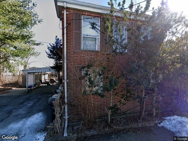 House image located at Fort Lee, NJ 07024