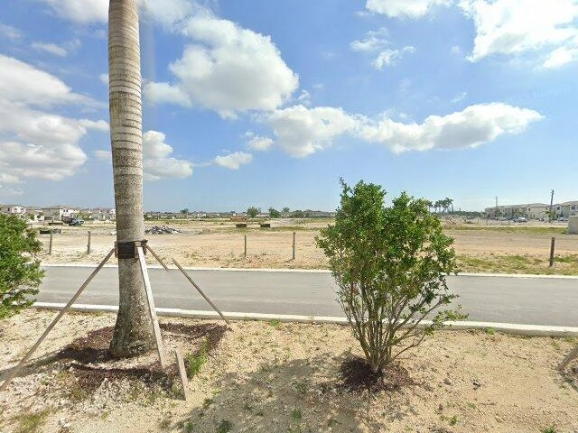 House image located at Miami, FL 33170