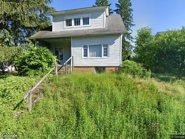 House image located at Beaver Falls, PA 15010