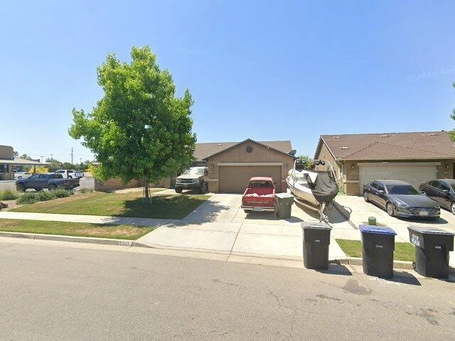 House image located at Visalia, CA 93291