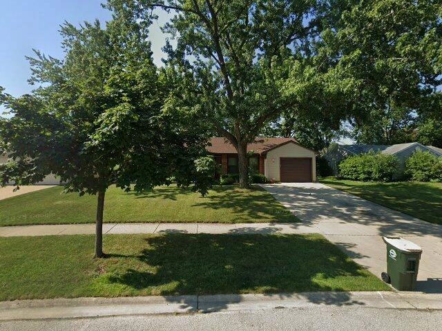 House image located at Arlington Heights, IL 60004