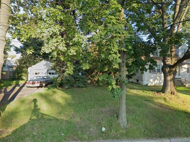 House image located at Clifton, NJ 07013