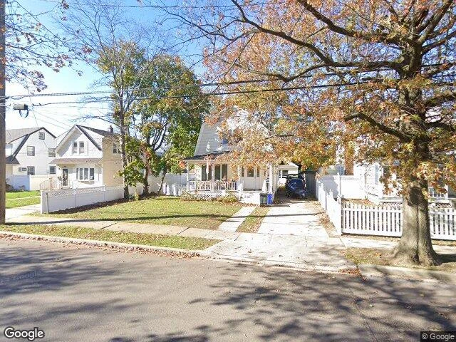 House image located at Oceanside, NY 11572