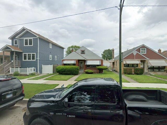 House image located at Chicago, IL 60638