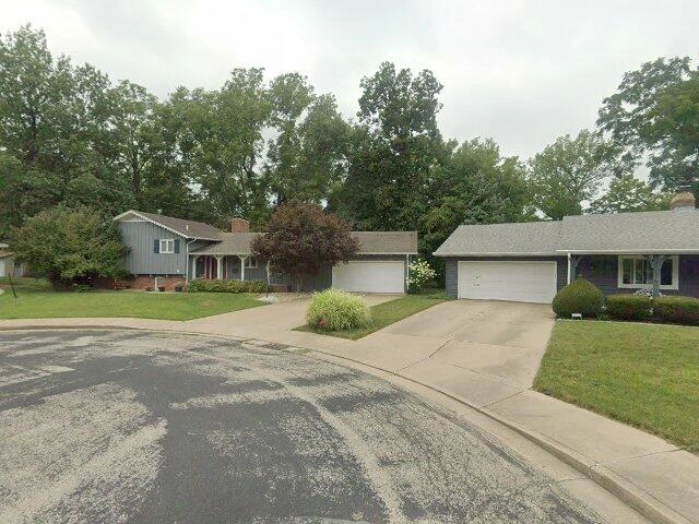 House image located at Peoria, IL 61604