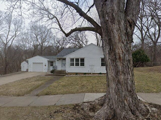 House image located at Medford, MN 55049