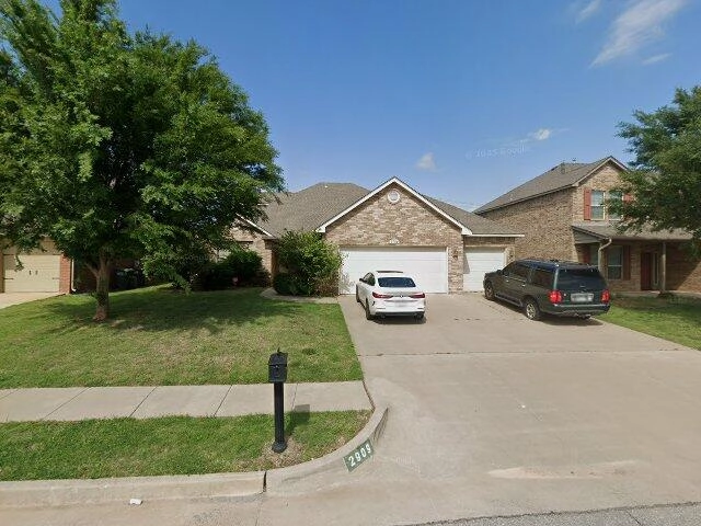 House image located at Edmond, OK 73013