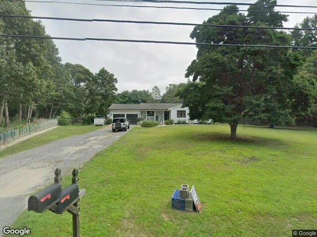 House image located at Mattituck, NY 11952