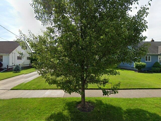 House image located at Brookpark, OH 44142