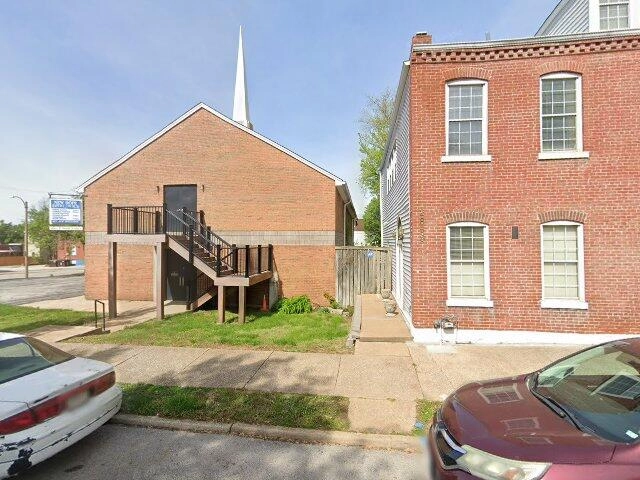 House image located at Saint Louis, MO 63118